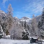 Hofweyer 3*