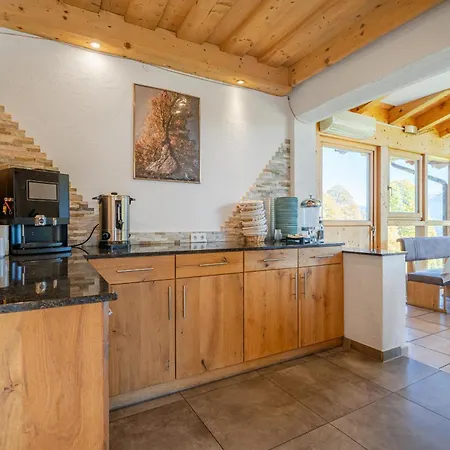 Hofweyer Guest house 3*