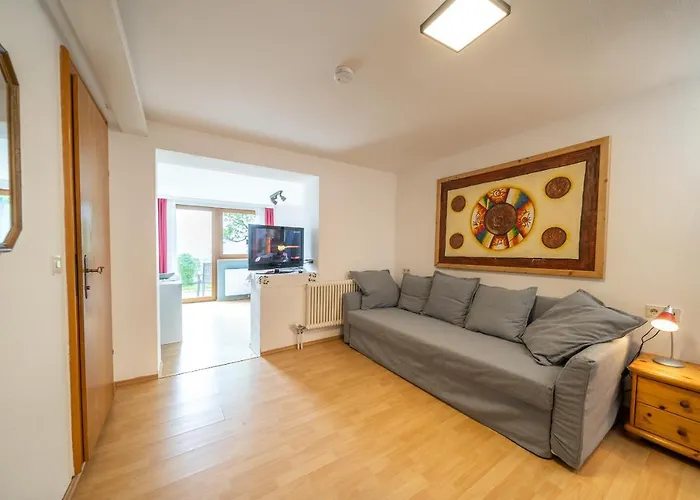 Hofweyer Guest house 3*