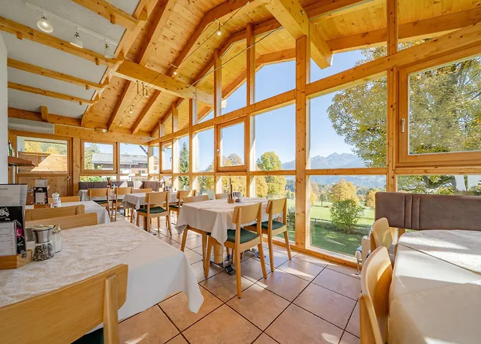 Guest house Hofweyer 3*