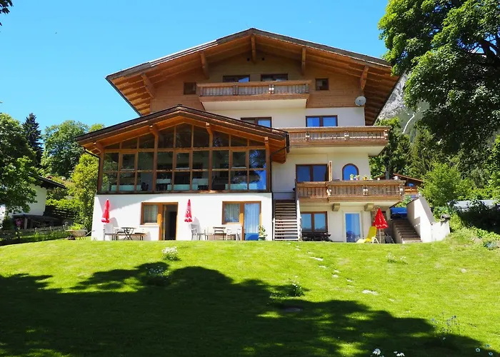 Guest house Hofweyer 3*